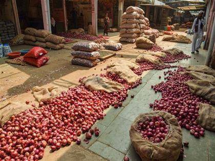 Center of Food Excellence approved at Sellapur shifted to Baramati; Allegation of Congress | साेलापूरला मंजूर झालेले अन्न उत्कृष्टता केंद्र बारामतीला हलवले; काँग्रेसचा आरोप