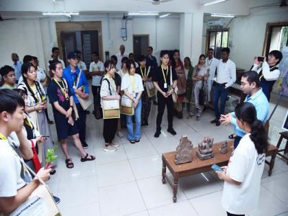 Japanese students entered Thane to study Indian culture | भारतीय संस्कृतीचा अभ्यास करण्यास जापानचे विद्यार्थी ठाण्यात दाखल