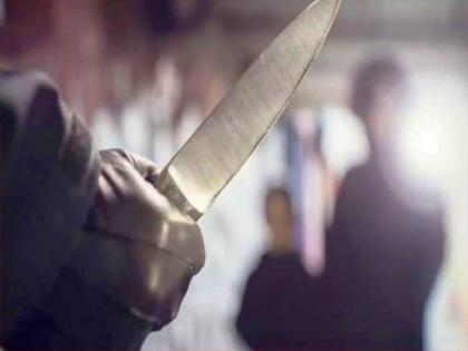 Student stabbed by knife for applying 'birthday' cake on friend's face | चेहऱ्याला ‘बर्थ डे’ केक लावला म्हणून राग अनावर, विद्यार्थ्यावर चाकूने वार