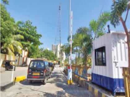 Unobstructed Parking outside Bandra Railway Station; Facilities to be provided by Western Railway | वांद्रे रेल्वे स्टेशनबाहेर बिनधास्त करा पार्किंग; पश्चिम रेल्वे उपलब्ध करून देणार सुविधा