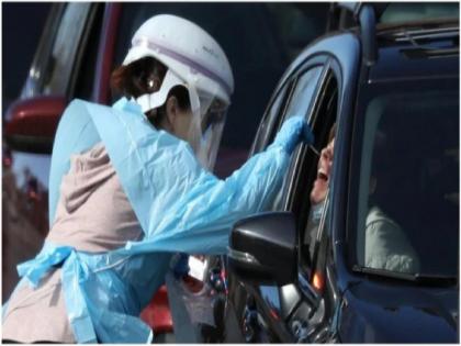 US mother locks Corona positive son inside car trunk to avoid contracting virus | Coronavirus: १३ वर्षीय कोरोनाबाधित मुलाला कारच्या डिक्कीत बंद केलं, मग...; कारण ऐकून सगळेच हैराण