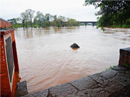 Rain in Konkan, Western Maharashtra, Vidarbha; Danger of floods in Konkan, flood situation in Amravati too | कोकण, प.महाराष्ट्र, विदर्भात धो धो; कोकणात पुराचा धोका, अमरावतीतही पूरस्थिती