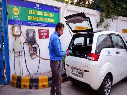 Government will help for buy new electric vehicle know about E Amrit web Portal | स्वस्तात इलेक्ट्रिक कार कुठे अन् कशी खरेदी कराल?; सरकार करेल मदत, जाणून घ्या नवीन प्लॅन