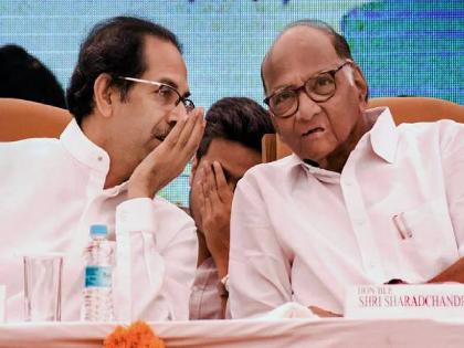 One and a half hour discussion between CM Uddhav Thackeray and Sharad Pawar on 'Varsha' | मुख्यमंत्री उद्धव ठाकरे, शरद पवार यांच्यात ‘वर्षा’वर दीड तास चर्चा; राजकीय भोंग्यावर रणनीती 