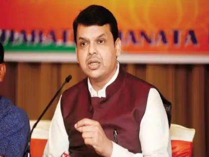 Devendra Fadnavis holds meeting of IPS officers in Delhi Claim by NCP Nawab Malik | दिल्लीत देवेंद्र फडणवीसांनी घेतली IPS अधिकाऱ्यांची बैठक; ठाकरे सरकारविरोधात मोठा प्लॅन?