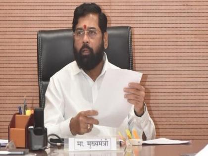 Chief Minister Eknath Shinde on leave or at work? A disclosure from the CM's office | मुख्यमंत्री रजेवर की कामावर? CM कार्यालयाकडून खुलासा, फाईल्सचा आकडाच सांगितला