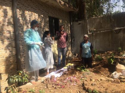 After the court order, the bones of one and half year girl who was buried 6 months ago were taken out at Kalyan | कोर्टाच्या आदेशानंतर ६ महिन्यापूर्वी दफन केलेल्या ‘त्या’ मुलीची हाडं बाहेर काढली, मग...