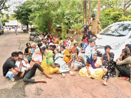 Youth commits suicide due to caste panchayat ; Shocking incident in Osmanabad | जात पंचायतीच्या ‘वसुली’ला कंटाळून तरुणाची आत्महत्या; उस्मानाबादमधील धक्कादायक घटना