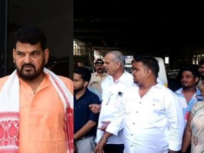 North Indians rallied against Brij Bhushan Singh in Mumbai Who Opposed MNS Raj Thackeray ayodhya tour | बृजभूषण सिंहविरोधात उत्तर भारतीय एकवटले; मुंबईत आल्यास चपलांचा हार घालणार