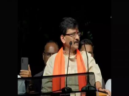 Uddhav Thackeray has been given the post of party chief by the people, Shiv Sena is not a paper tiger - Sanjay Raut | उद्धव ठाकरेंना पक्षप्रमुखपद जनतेनं बहाल केलंय, शिवसेना कागदी वाघ नाही - संजय राऊत