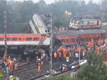 Odisha Coromandel Express Accident: the death toll reached 280; PM Narendra Modi will go to Odisha | छिन्नविछिन्न मृतदेह, सर्वत्र किंकाळ्या, मृतांचा आकडा २८० वर पोहचला; PM मोदी ओडिशाला जाणार