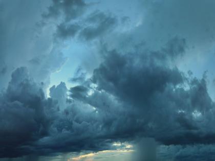 The environment has changed! Two days of storms, then torrential rains | वातावरण बदलले! दाेन दिवस वादळ, मग पाऊसधारा