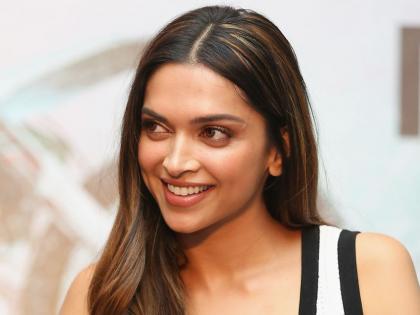 deepika padukone may no longer be doing the vishal bhardwaj directorial reportedly returns the signing amount | दीपिका पादुकोणने सोडला ‘सपना दीदी’? परत केले साईनिंग अमाऊंट??