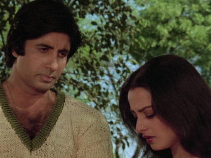 Amitabh Bachchan once slapped Rekha what was the reason behind it read | अमिताभ बच्चन यांनी रेखाच्या थेट कानाखाली मारली होती, काय होता तो किस्सा वाचा...