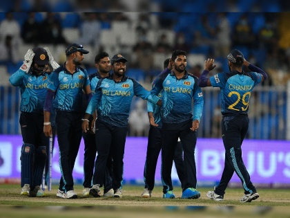 T20 World Cup, SL vs NED : Sri Lanka beat Netherlands by 8 wickets, Netherlands bundled out for just 44 runs | T20 World Cup, SL vs NED : श्रीलंकेच्या गोलंदाजांनी कमाल केली, Super 12 मध्ये खेळण्याआधीच प्रतिस्पर्धींना ताकद दाखवली