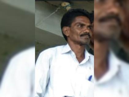 A man committed suicide by jumping in front of a train; The reason is unclear | रेल्वे समोर उडी मारून एका व्यक्तीची आत्महत्या; कारण अस्पष्ट