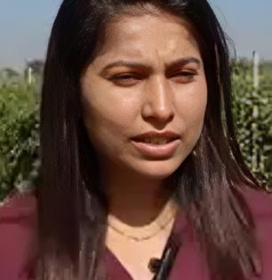 जॉब सोडला अन् शेती केली! MBA तरुणीची कमाल-टोमॅटो विकून करतेय कोट्यवधींची कमाई