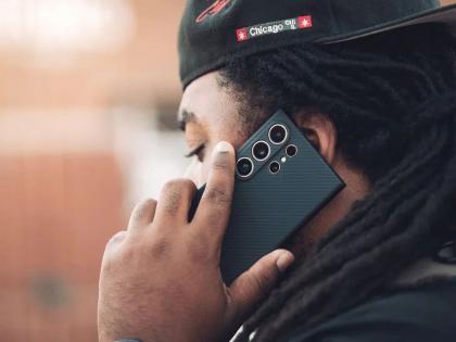 श्रीमंत लोक फोनला 'कव्हर' का लावत नाहीत? यामागील कारण वाचून तुम्हीही थक्क व्हाल!