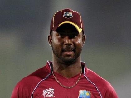 Dwayne Smith dropped for India Test series | भारताविरुद्धच्या कसोटी मालिकेसाठी ड्वेन स्मिथला डच्चू