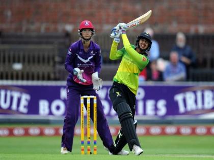 Finally smriti mandhana make The fastest fifty in Kia Super League history. | अखेर स्मृती मंधानाने तो विक्रम केलाच... 