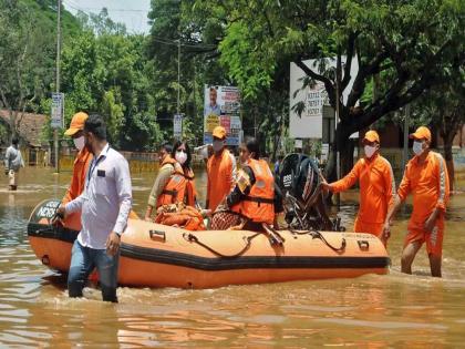 Boys in the slums will now work in disaster management; People will save the lives of animals along with animals and birds | वाड्या वस्त्यांवरची पोरं आता आपत्ती यंत्रणेत काम करणार; माणसं, पशुपक्ष्यांसोबत प्राण्यांचा जीव वाचविणार