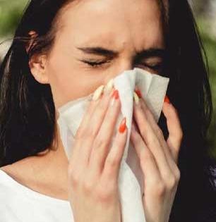 धुळीमध्ये गेल्यावर सटासट शिंका येतात- श्वास घ्यायला त्रास होतो? ५ उपाय- धुळीचा त्रास होणार नाही