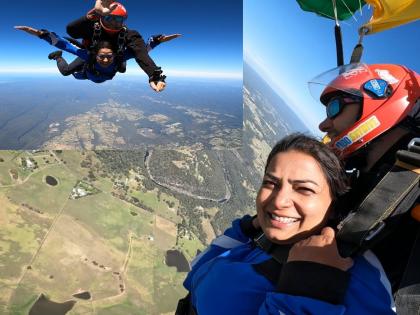 actress snehal tarde celebrate womens day with skydiving video viral | Video: आम्ही जिजाऊच्या लेकी! प्रवीण तरडेंच्या पत्नीने १५ हजार फुटांवरुन मारली उडी