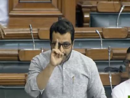 NCP MP Amol Kolhe also gave an explanation on the no-confidence motion. | 'सरकारचं डोकं ठिकाण्यावर आहे का?'; अमोल कोल्हे आक्रमक, थेट मराठीतून विचारला प्रश्न