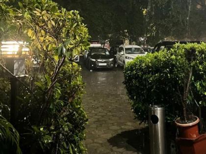 Heavy rains in 21 states including Delhi-Uttar Pradesh; Railway track damaged, Badrinath highway closed | दिल्ली-उत्तर प्रदेशसह २१ राज्यात मुसळधार पाऊस; रेल्वे रुळ खचला, बद्रीनाथ महामार्ग बंद