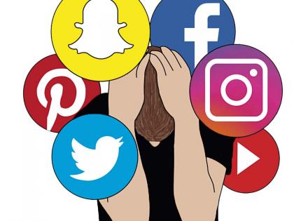 social media making you fool? | सोशल मीडियात जोकर ठरताय का? social media making you fool? | सोशल मीडियात जोकर ठरताय का?