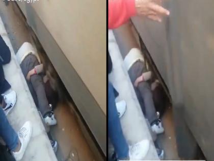 Video: Girl falls on tracks, train runs over her; Father saves her life like 'Superman' | Video: मुलगी रुळावर पडली, ट्रेन अंगावरुन गेली; 'सुपरमॅन'प्रमाणे बापाने वाचवला जीव Video: Girl falls on tracks, train runs over her; Father saves her life like 'Superman' | Video: मुलगी रुळावर पडली, ट्रेन अंगावरुन गेली; 'सुपरमॅन'प्रमाणे बापाने वाचवला जीव