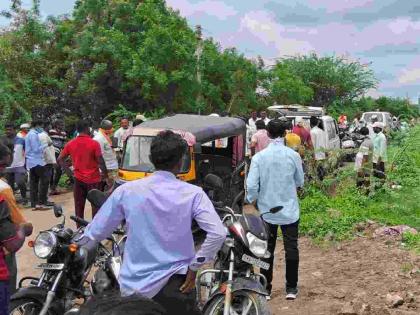 Solapur The dead body of Dnyaneshwar who was washed away in the stream, was found after almost 48 hours | सोलापूर: तब्बल ४८ तासानंतर सापडला ओढ्यात वाहून गेलेल्या 'ज्ञानेश्वर'चा मृतदेह