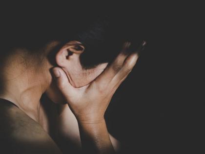 Dharashiv Crime: "तुला स्वयंपाक येत नाही, तू वेड्यासारखी...", विवाहित मोहिनीने विष प्राशन करत आयुष्य संपवले Dharashiv Crime: "तुला स्वयंपाक येत नाही, तू वेड्यासारखी...", विवाहित मोहिनीने विष प्राशन करत आयुष्य संपवले