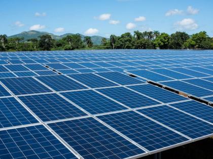 Solar Panel : जबरदस्त योजना! घराच्या छतावर मोफत सोलर पॅनल बसवा; केंद्राने सुरू केली नवीन स्कीम