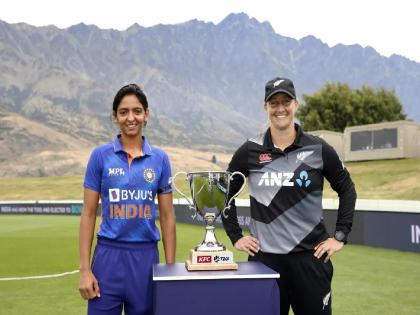  New Zealand player Sophie Devine has announced that she will step down as captain after the T20 World Cup 2024  | T20 World Cup होताच कर्णधारपद सोडणार; वर्कलोडमुळे स्टार खेळाडूचा मोठा निर्णय