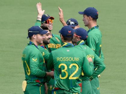 South Africa beat New Zealand by 9 wickets in NZ vs SA T20 World Cup practice match  | NZ vs SA: दक्षिण आफ्रिकेचा 9 गडी राखून मोठा विजय; न्यूझीलंडला अवघ्या 98 धावांवर गुंडाळले!