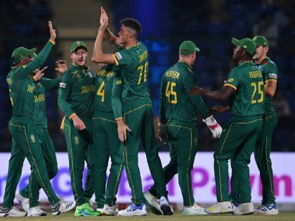 ICC ODI World Cup SA vs SL : Sri Lanka vs South Africa match has the highest aggregate runs in World Cup history, South Africa won by 102 runs  | SA vs SL : दक्षिण आफ्रिकेचा दणदणीत विजय; श्रीलंकेने दमदार प्रत्युत्तर देताना वर्ल्ड रेकॉर्ड नोंदवला