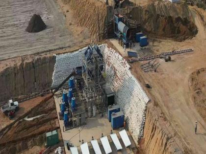 100 human skeletons found in excavation for hotel; A 1,000-year-old burial site was discovered | हॉटेलसाठी उत्खननात सापडले १०० मानवी सांगाडे; १,००० वर्षे जुनी दफनभूमी सापडली