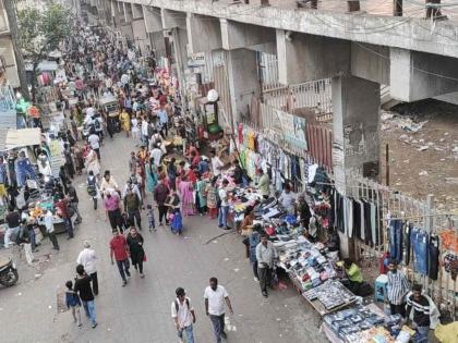 After MNS, now BJP is aggressive against the hawkers in Dombivli station area | डोंबिवली स्टेशन परिसरातील फेरीवाले हटविण्यासाठी मनसेनंतर आता भाजपा आक्रमक