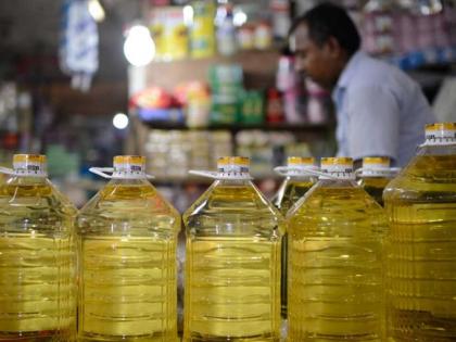 Soybean and palm oil prices rise; The budget of housewives collapsed | सोयाबीन आणि पामतेलाचे दर वाढले; गृहिणींचे बजेट कोलमडले