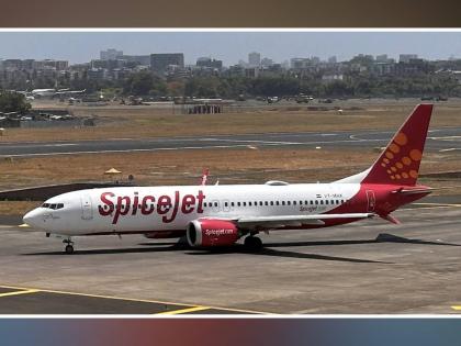 SpiceJet will give coconuts to 1400 employees Consequences of deteriorating financial condition of the company | स्पाईसजेट देणार १४०० कर्मचाऱ्यांना नारळ; कंपनीची आर्थिक स्थिती खालावल्याचा परिणाम