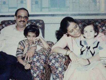 marathi actress spruha joshi shared her childhood photo with family gave caption safety net | वडिलांजवळ बसलेल्या 'या' मराठी अभिनेत्रीला ओळखलं का? चेहऱ्यावरचा कडक लुक तर पाहा!