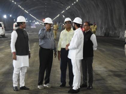 Mumbai-Pune expressway missing link to be completed by December 2023- CM Eknath Shinde | मुंबई-पुणे द्रुतगती मार्ग मिसींग लिंक डिसेंबर २०२३ पर्यंत पूर्ण होणार, मुख्यमंत्री शिंदेंचा निर्धार