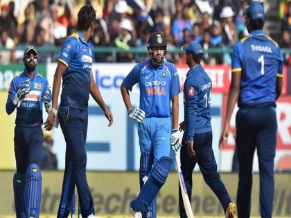 emergency declared in Sri Lanka, Indian Cricket Team is safe | श्रीलंकेत आणीबाणी जाहीर झाल्याने तणाव, भारतीय क्रिकेट संघ सुखरुप
