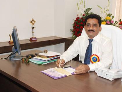 Dr. Ramanand Tirtha Marathwada University's Vice Chancellor Dr. Uddhav Bhosale's appointment | स्वामी रामानंद तीर्थ मराठवाडा विद्यापीठाच्या कुलगुरूपदी डॉ. उद्धव भोसलेंची नियुक्ती