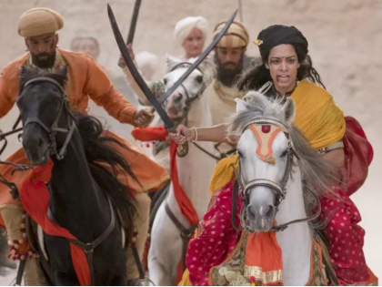 Jhansi's Queen Laxmibai to be seen in Hollywood |  झाशीची राणी लक्ष्मीबाई अवतरणार हॉलीवूडपटात 
