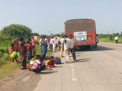 The tires of the bus got hot, luckily the accident was avoided; Passengers were also hampered | बसचे टायर झाले गरम, सुदैवाने दुर्घटना टळली; प्रवाशांचाही झाला खोळंबा