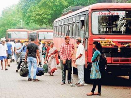 ST Workers' Strike: The number of protesters at the end of the ST began to dwindle | ST Workers Strike :एसटीच्या संपातील आंदोलकांची संख्या आटू लागली, एसटी महामंडळाकडून कारवाई सुरूच