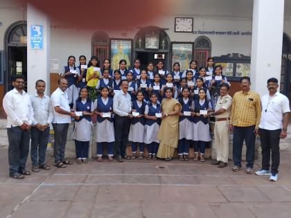 as many as 5 lakh 21 thousand 354 students took advantage of the st bus pass directly to school scheme said pratap sarnaik | तब्बल ५ लाख २१ हजार ३५४ विद्यार्थ्यांनी घेतला ‘ST पास थेट शाळेत’ योजनेचा लाभ: प्रताप सरनाईक as many as 5 lakh 21 thousand 354 students took advantage of the st bus pass directly to school scheme said pratap sarnaik | तब्बल ५ लाख २१ हजार ३५४ विद्यार्थ्यांनी घेतला ‘ST पास थेट शाळेत’ योजनेचा लाभ: प्रताप सरनाईक