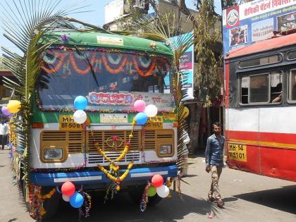 On the occasion of Navratri, special bus for three and a half Sakthipeeths by ST | ST Bus: नवरात्री निमित्त एसटीतर्फे साडेतीन शक्तीपीठांसाठी विशेष बस